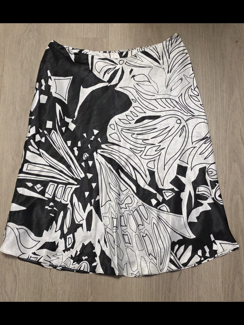 Lane Bryant Black and White Abstract Print A-Line Satin Skirt